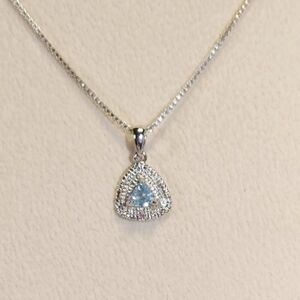 Aquamarine Pendant Necklace with Italian Chain